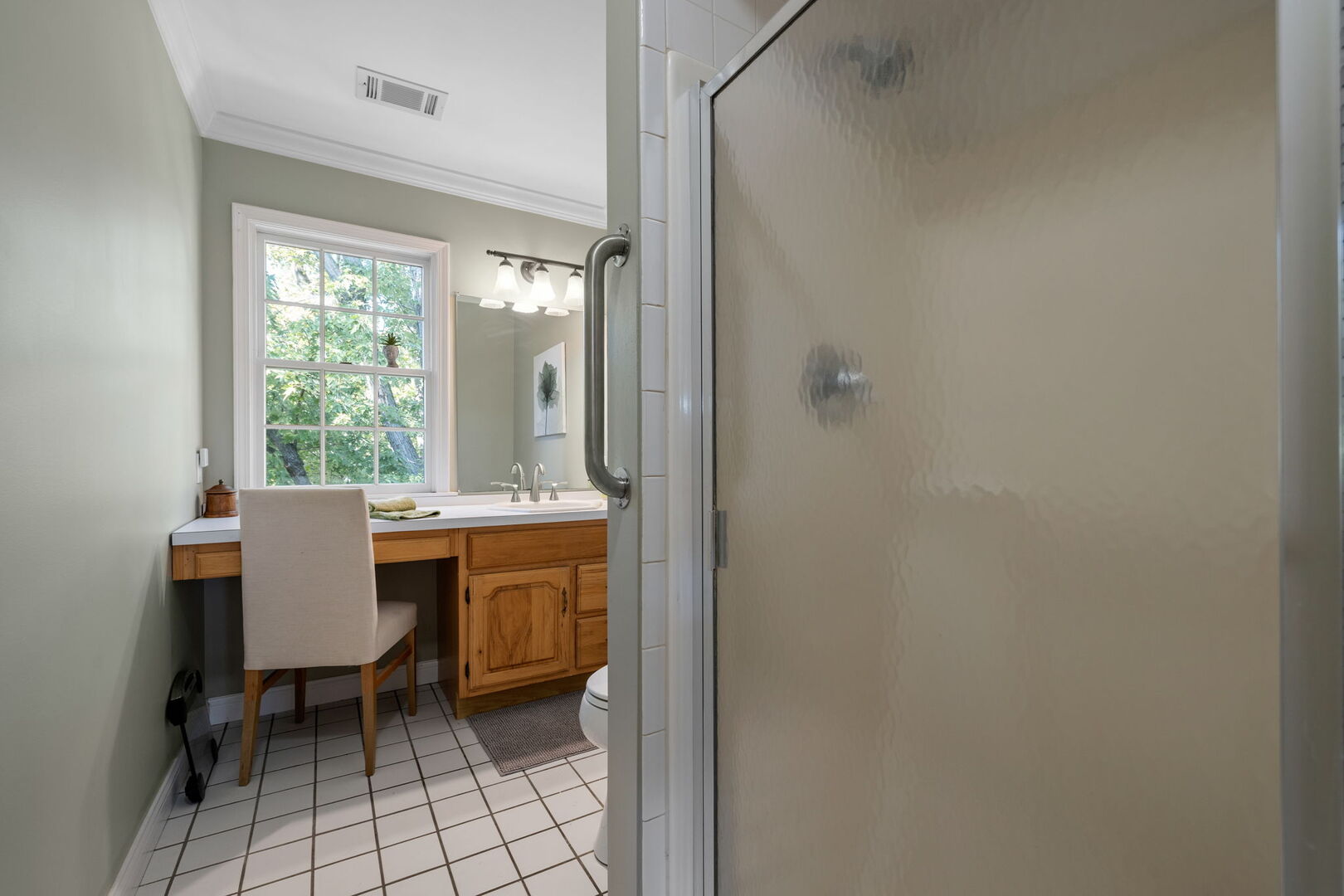 728 Stonebridge Road, Frankfort, IL 60423