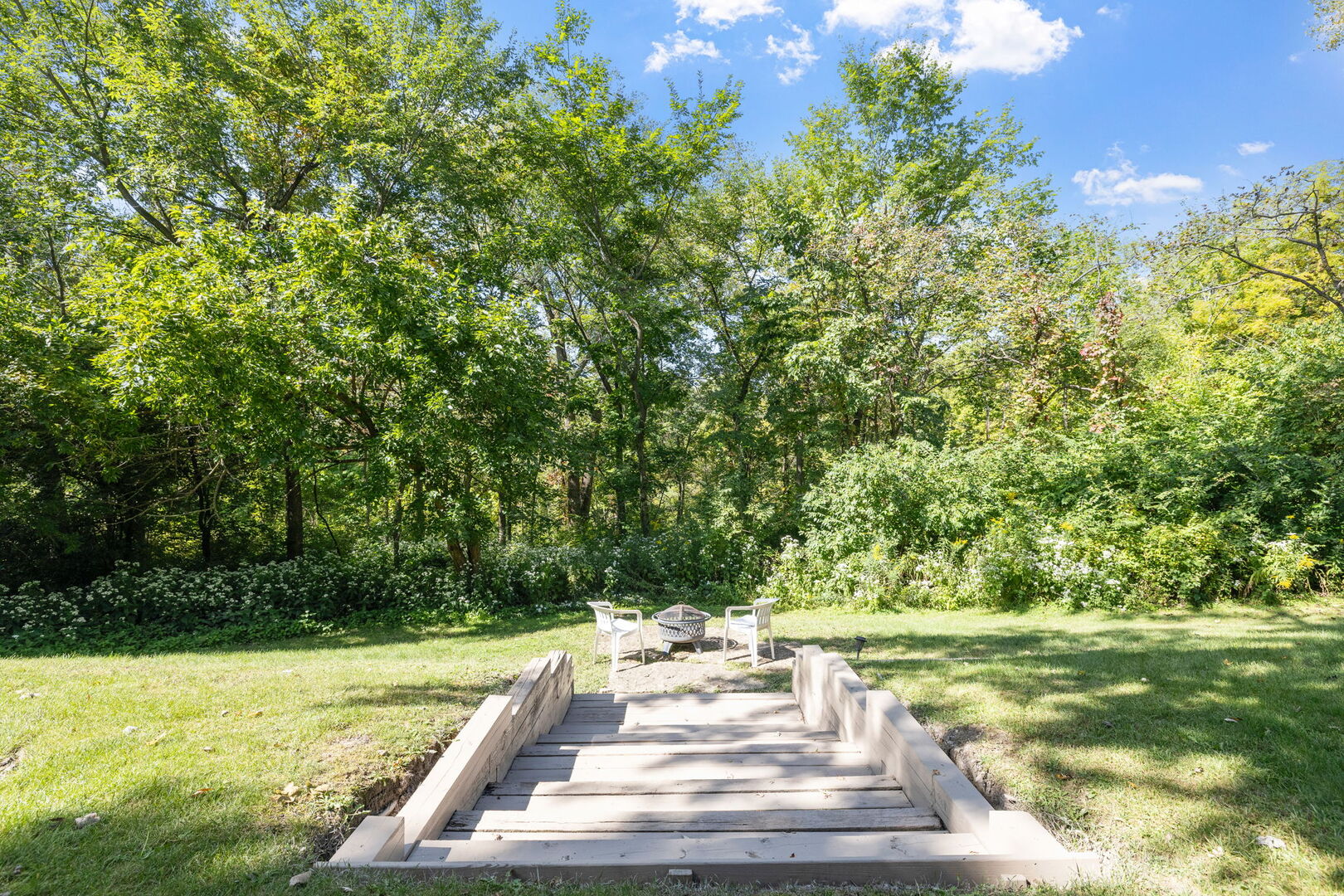 728 Stonebridge Road, Frankfort, IL 60423