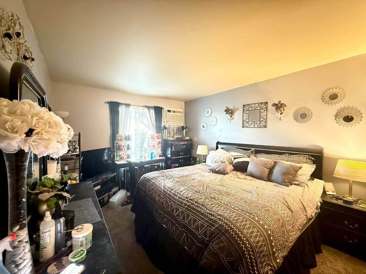 157 Gregory Street #2, Aurora, IL 60504