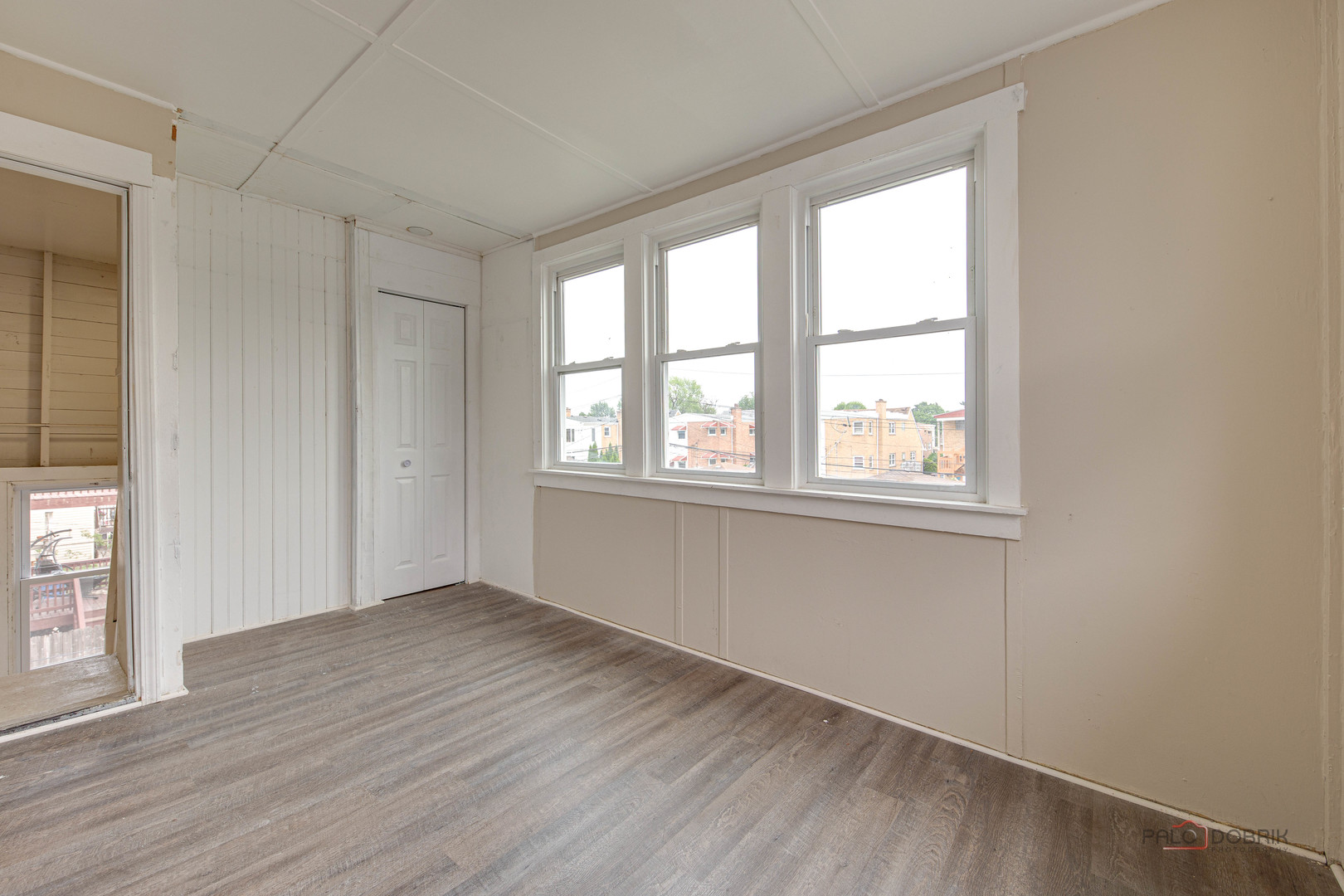 6137 W Giddings Street, Chicago, IL 60630