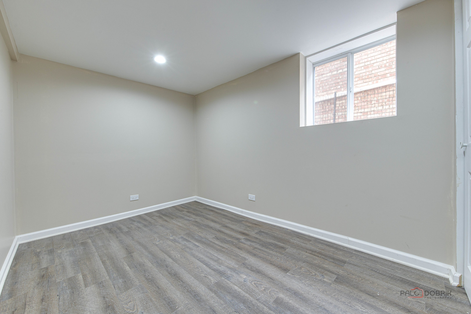 6137 W Giddings Street, Chicago, IL 60630
