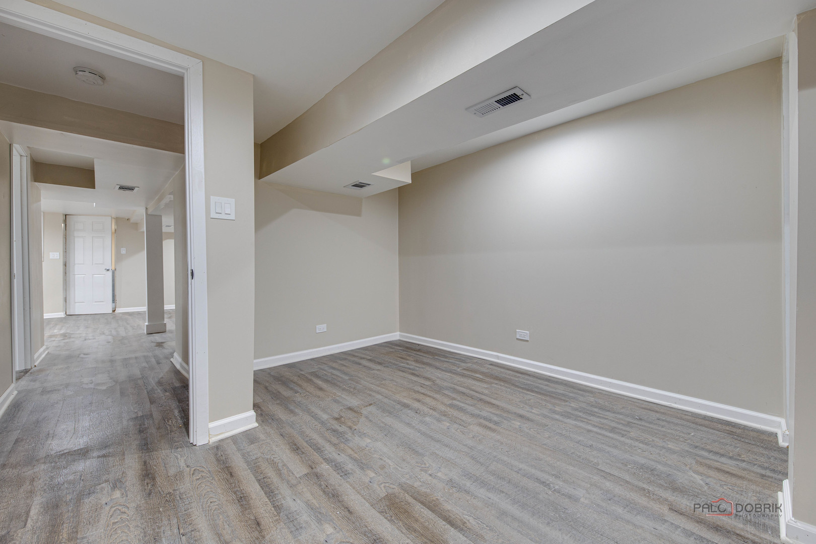 6137 W Giddings Street, Chicago, IL 60630