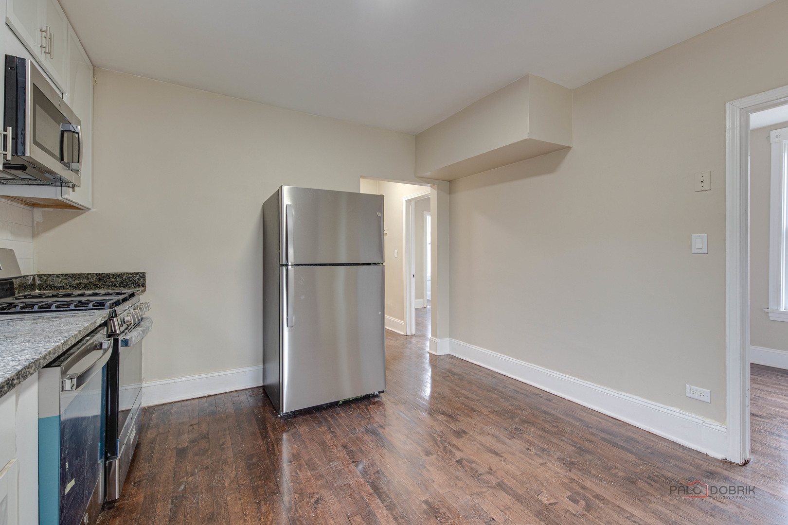 6137 W Giddings Street, Chicago, IL 60630
