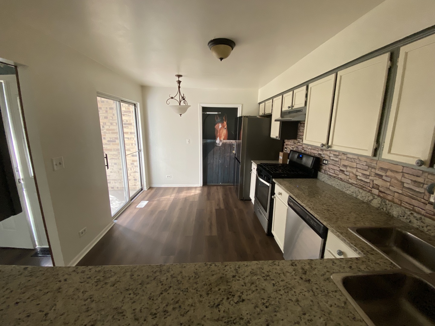 1283 RANCH VIEW Court, Buffalo Grove, IL 60089