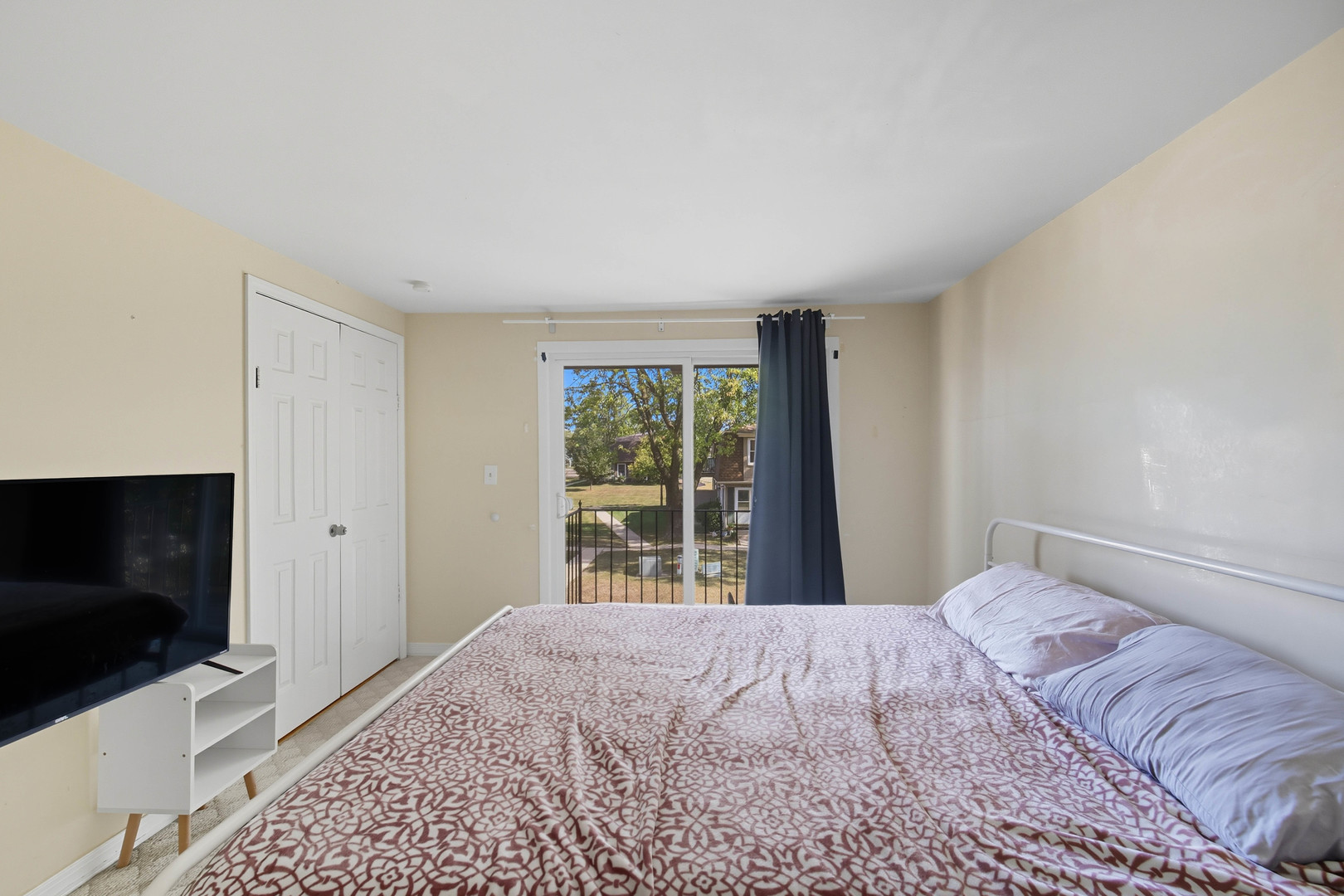 2312 Hyde Court, Schaumburg, IL 60194