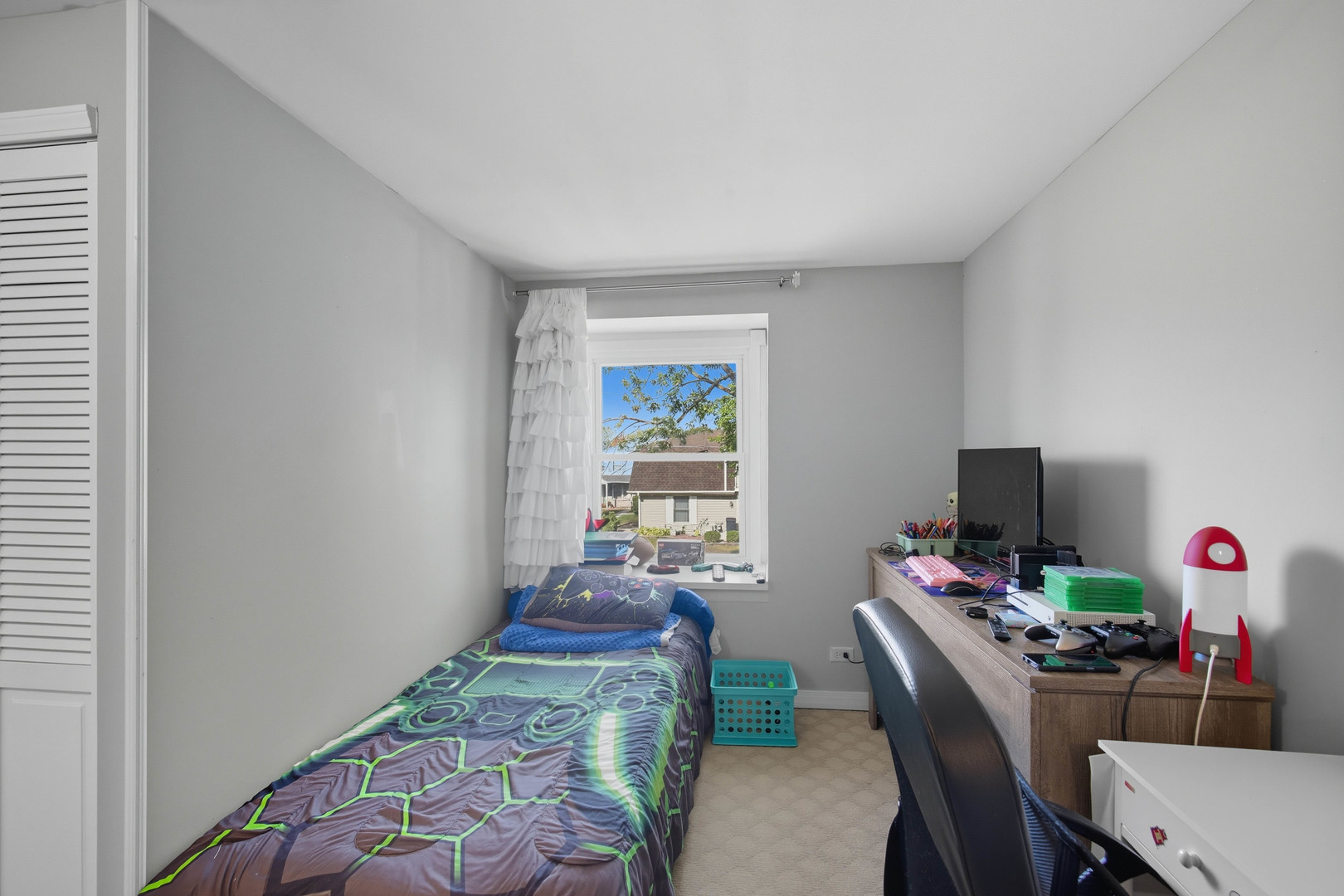 2312 Hyde Court, Schaumburg, IL 60194