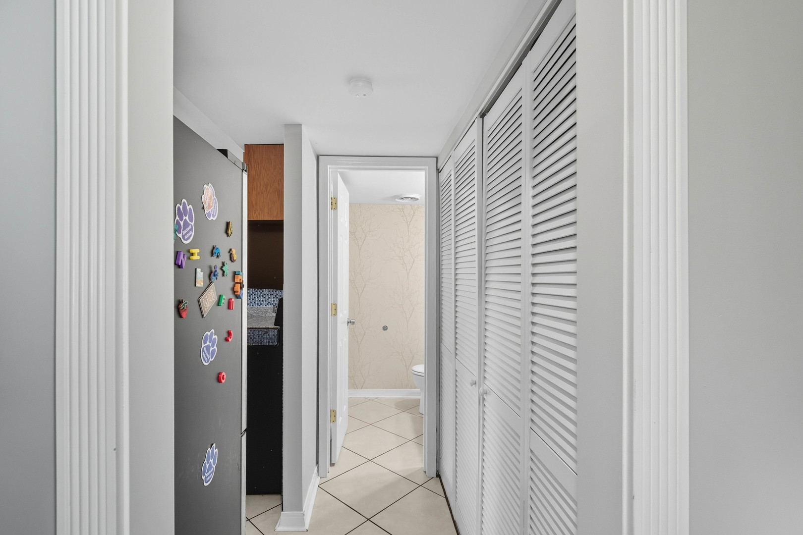 2312 Hyde Court, Schaumburg, IL 60194