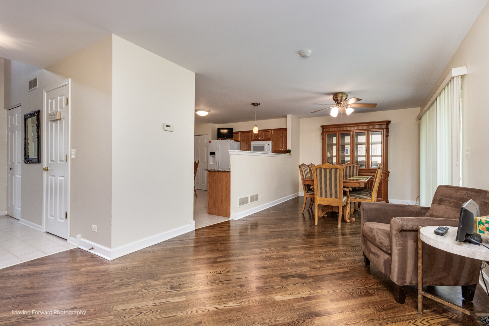 2714 Whitlock Drive, Darien, IL 60561