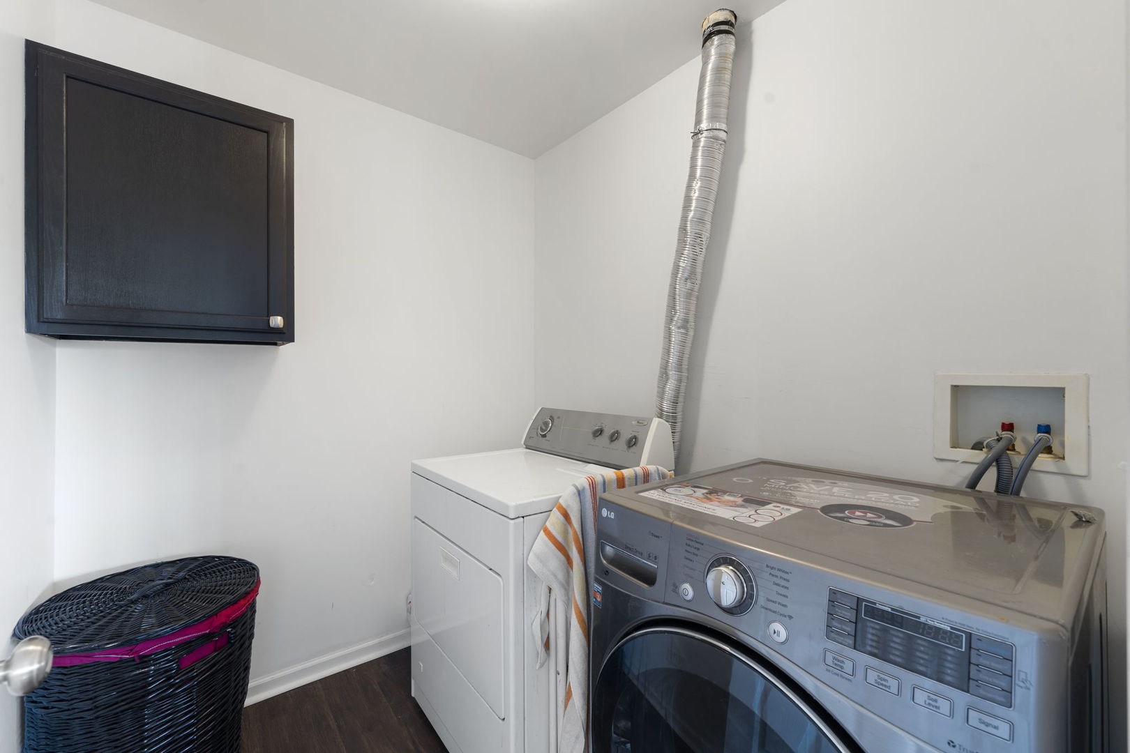 1300 Cambria Drive, Joliet, IL 60431