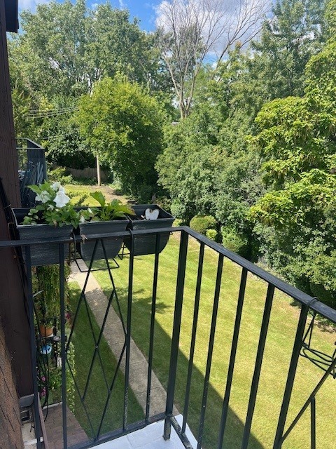 1010 Judson Street #2B, Bensenville, IL 60106