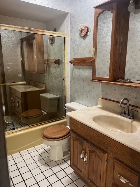 1010 Judson Street #2B, Bensenville, IL 60106