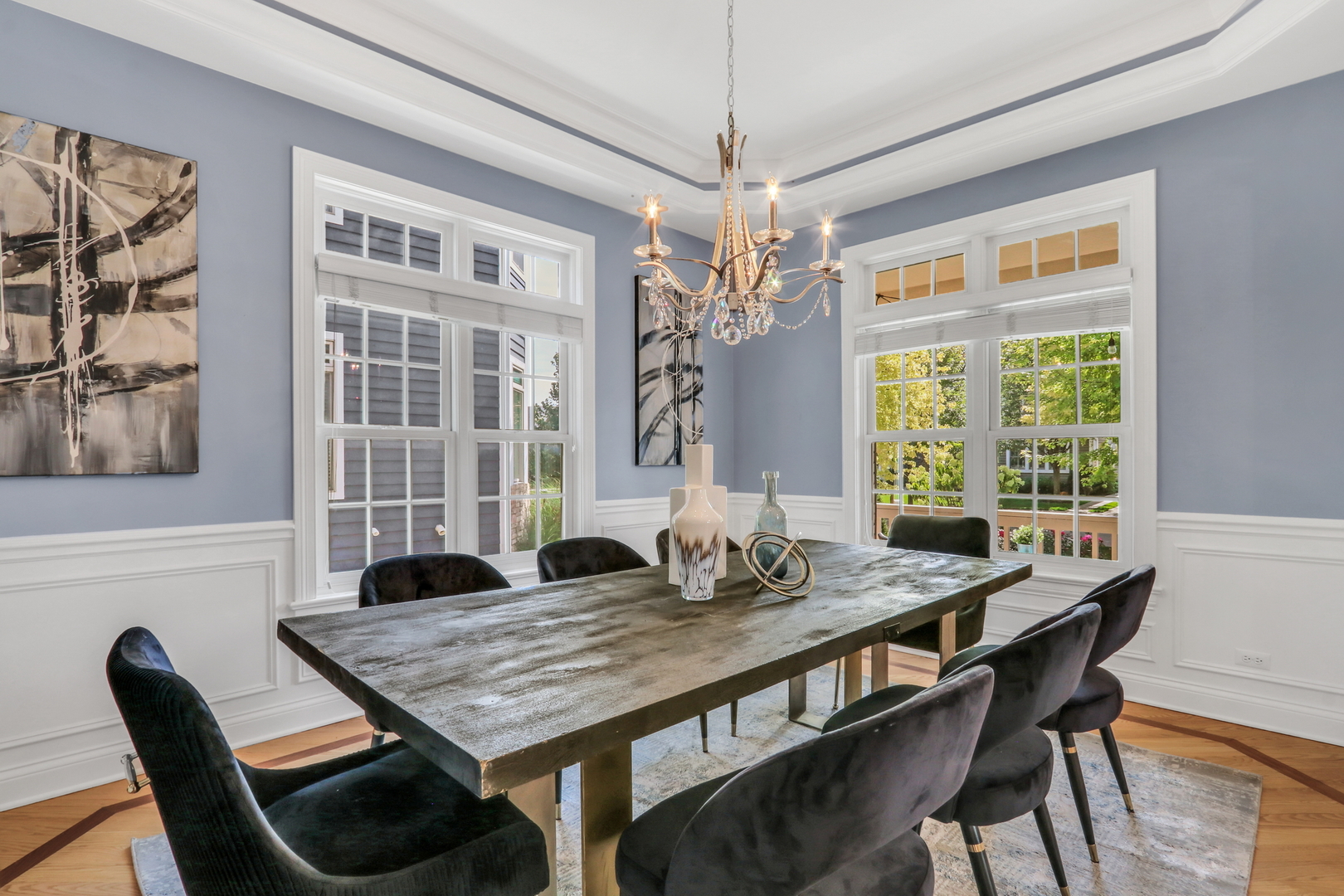 700 E Sunnyside Avenue, Libertyville, IL 60048