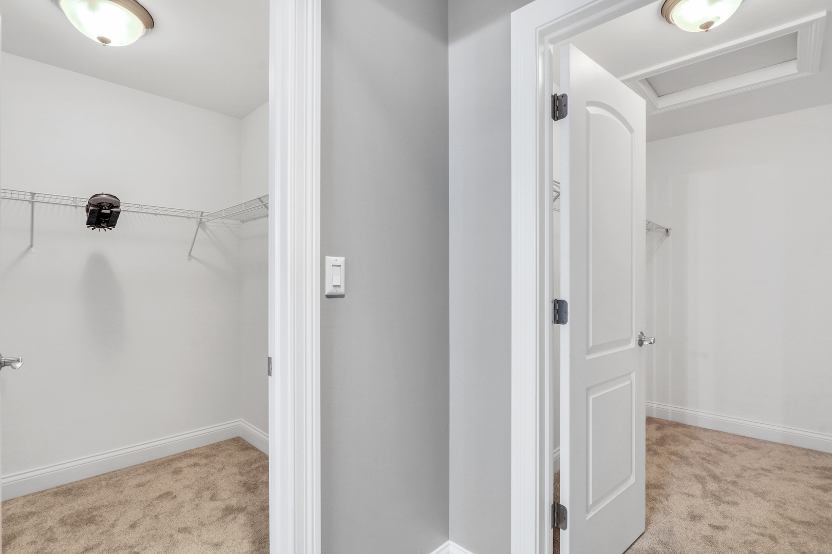700 E Sunnyside Avenue, Libertyville, IL 60048