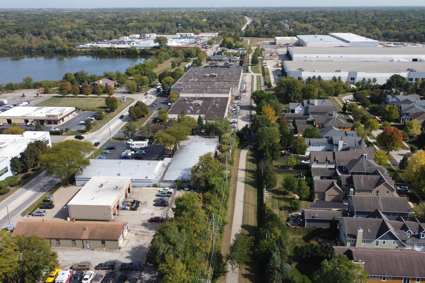700 E Sunnyside Avenue, Libertyville, IL 60048