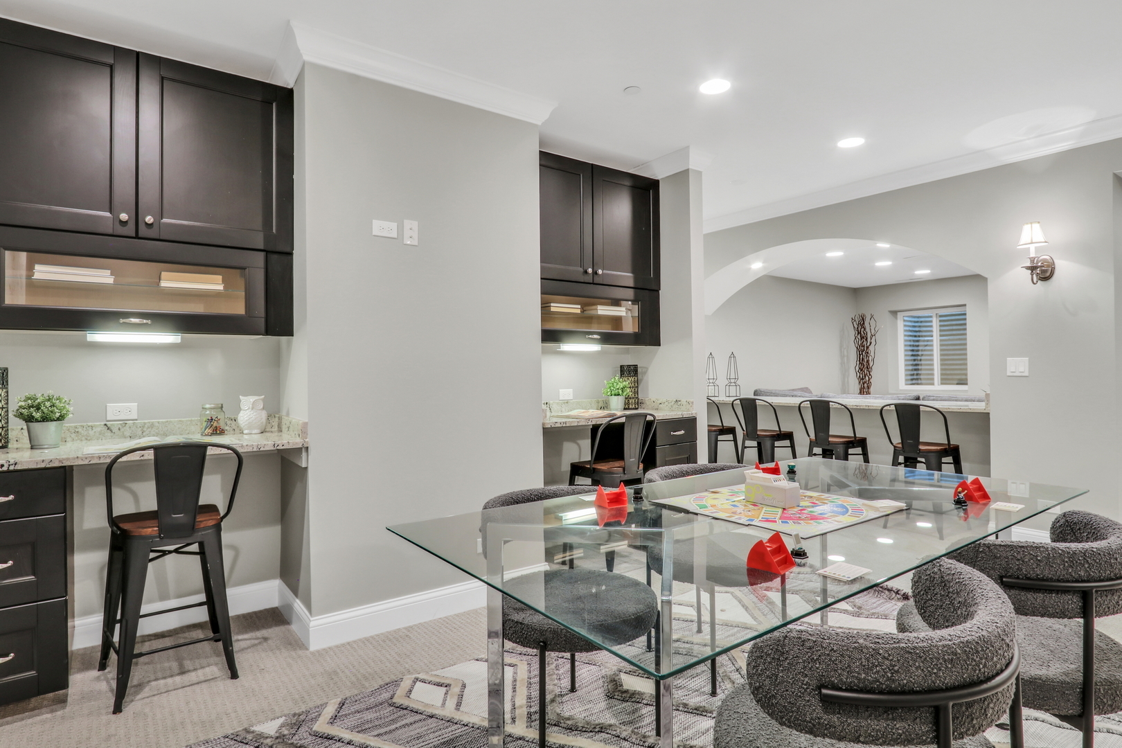 700 E Sunnyside Avenue, Libertyville, IL 60048