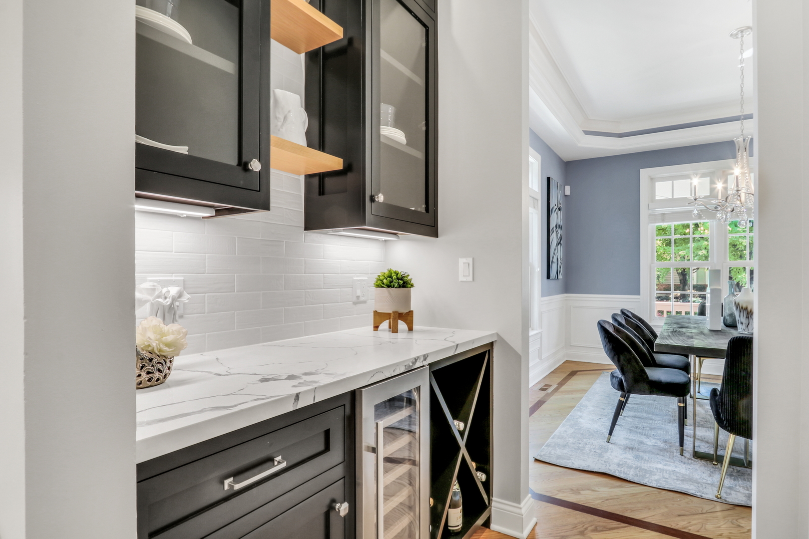 700 E Sunnyside Avenue, Libertyville, IL 60048