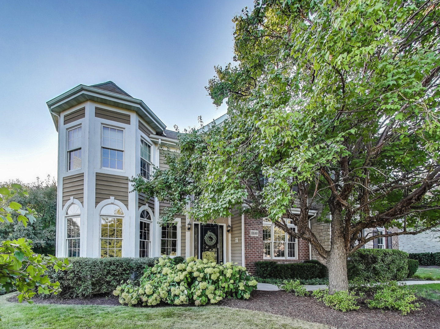 10840 Christopher Drive, Lemont, IL 60439