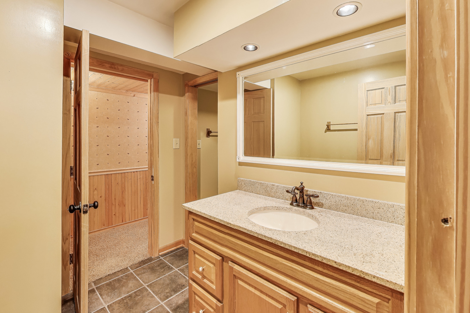 10840 Christopher Drive, Lemont, IL 60439