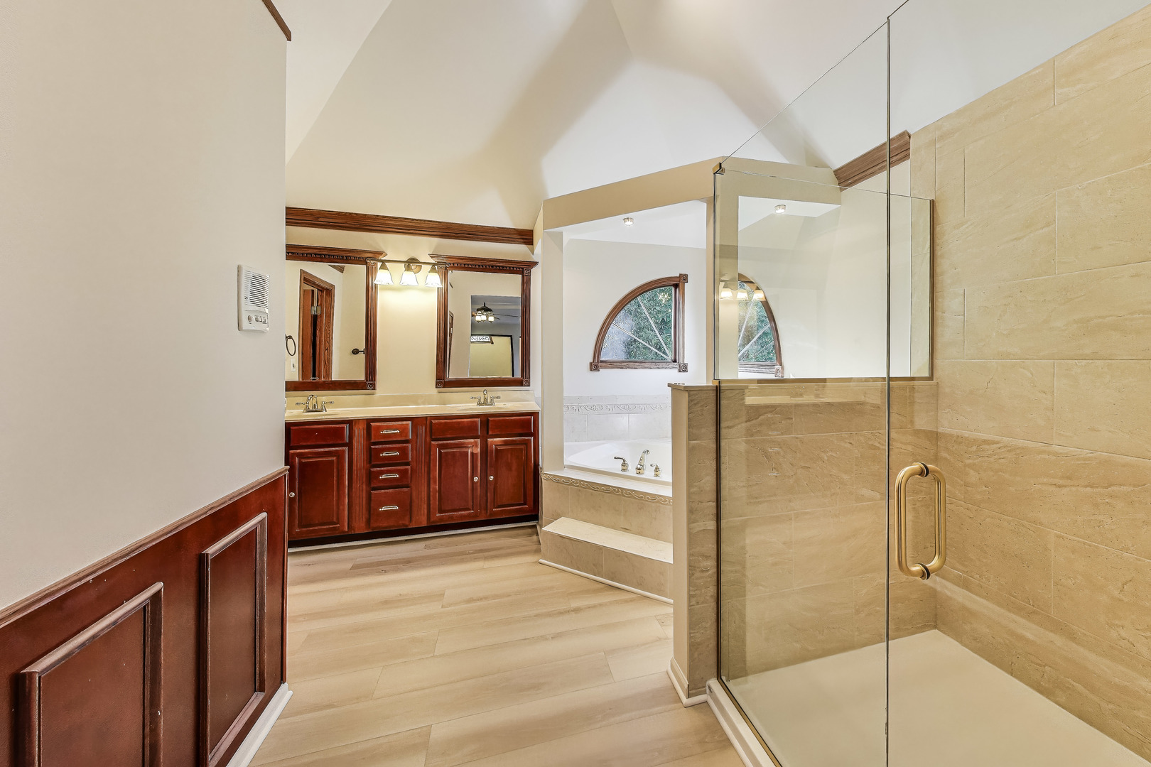 10840 Christopher Drive, Lemont, IL 60439