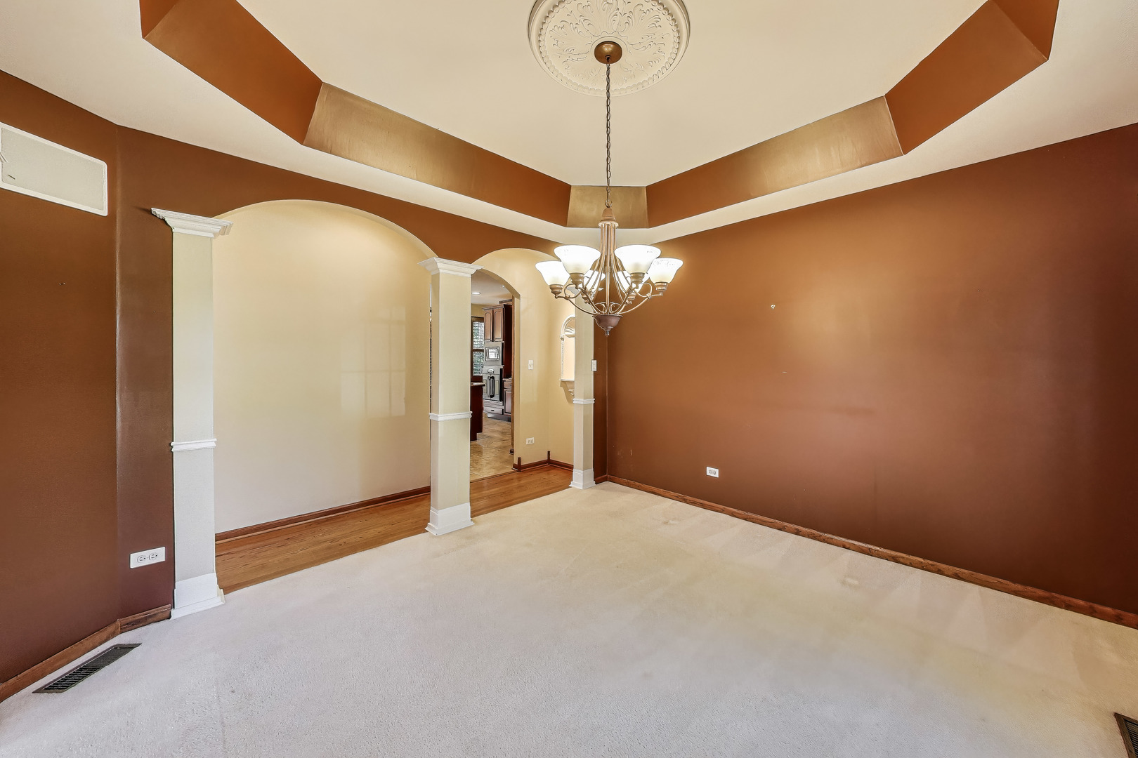 10840 Christopher Drive, Lemont, IL 60439