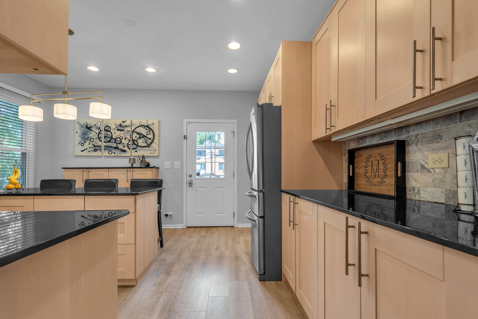 1474 Oakwood Avenue, Des Plaines, IL 60016