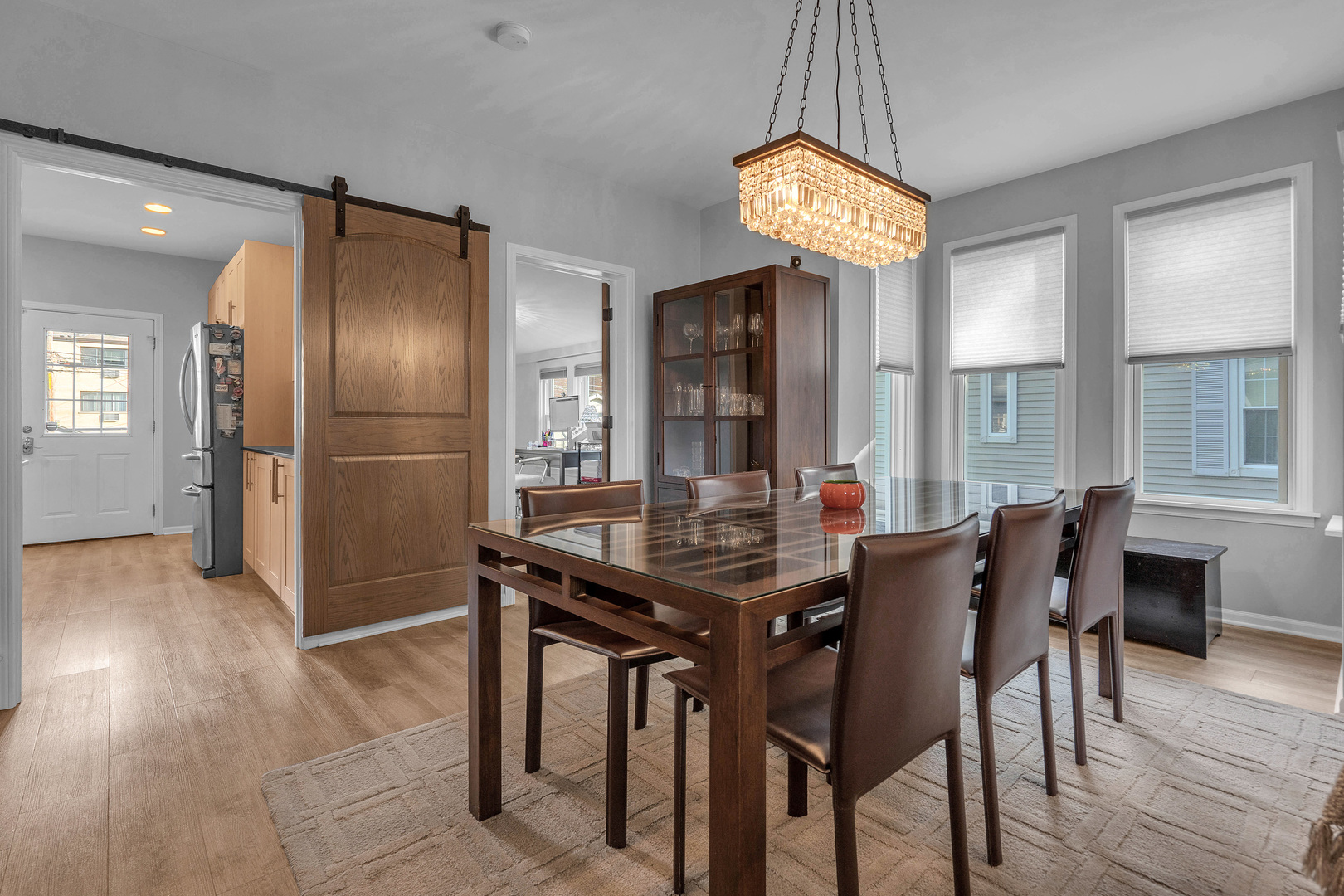 1474 Oakwood Avenue, Des Plaines, IL 60016