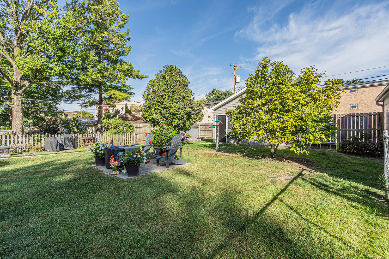 1474 Oakwood Avenue, Des Plaines, IL 60016