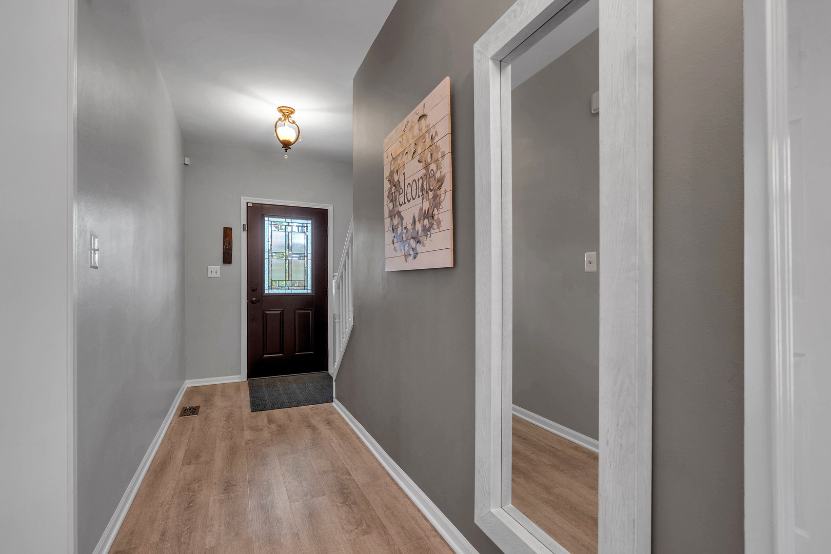 1474 Oakwood Avenue, Des Plaines, IL 60016