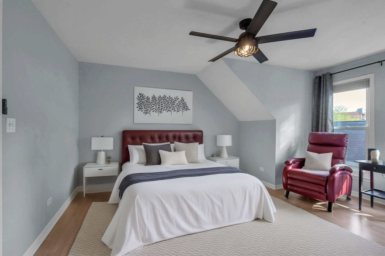 1474 Oakwood Avenue, Des Plaines, IL 60016