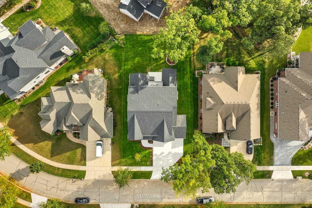 1511 Linden Circle, Lemont, IL 60439
