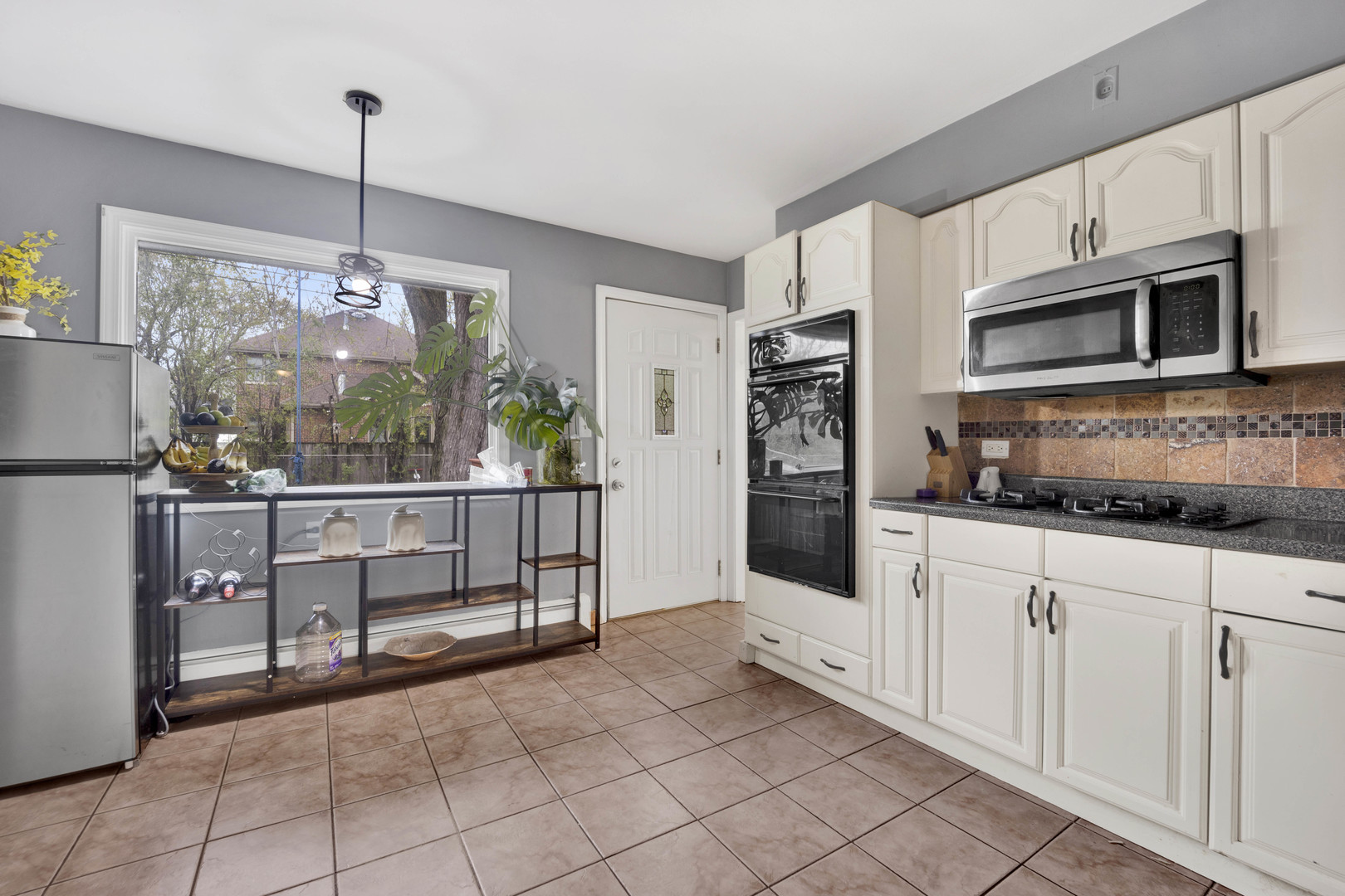 1006 Devon Avenue, Park Ridge, IL 60068
