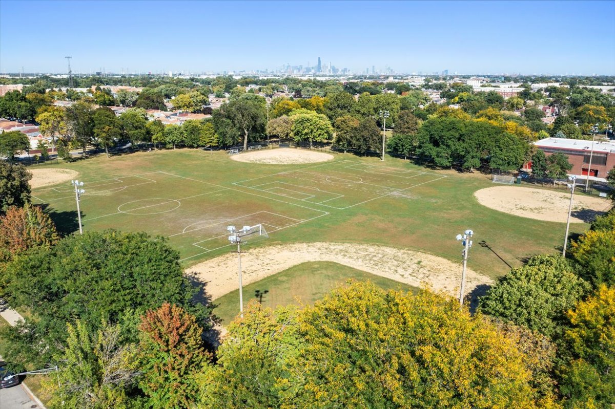 5152 S Lawler Street, Chicago, IL 60638