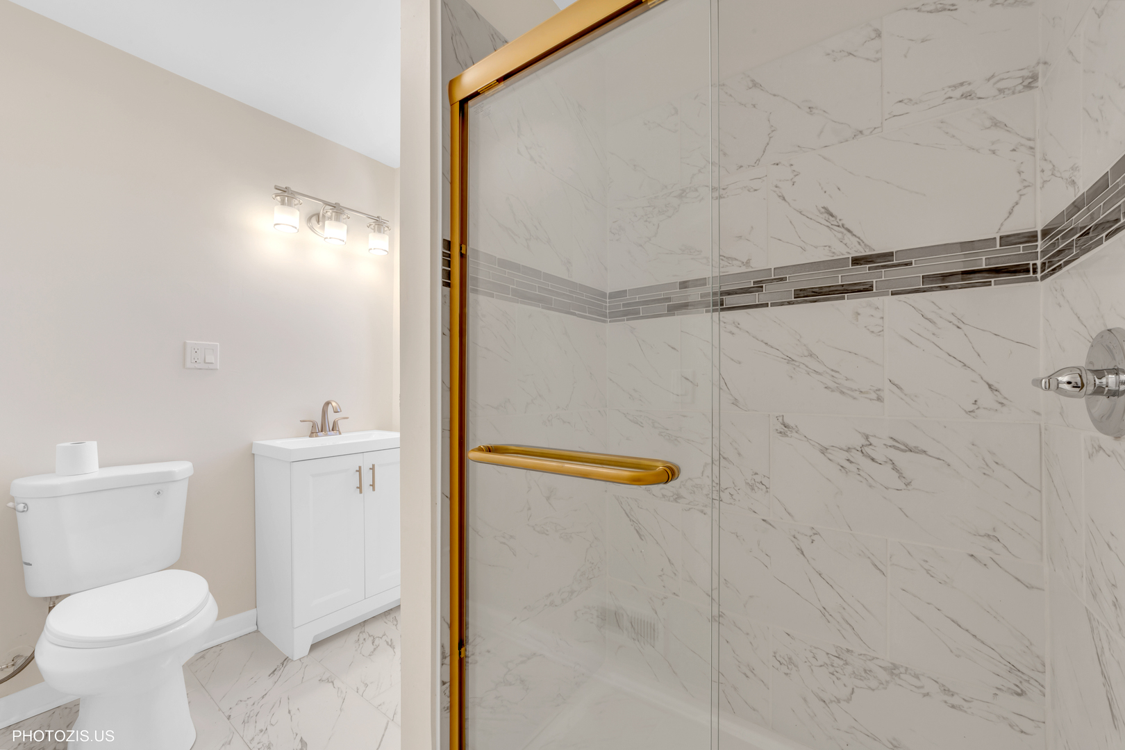 3649 N Overhill Avenue, Chicago, IL 60634