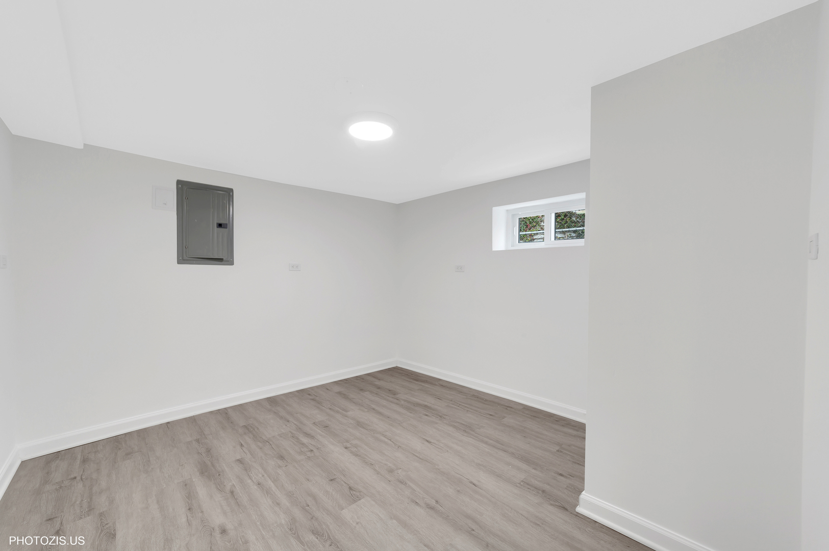 3649 N Overhill Avenue, Chicago, IL 60634