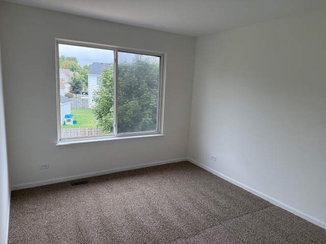 782 Cameron Drive, Antioch, IL 60002