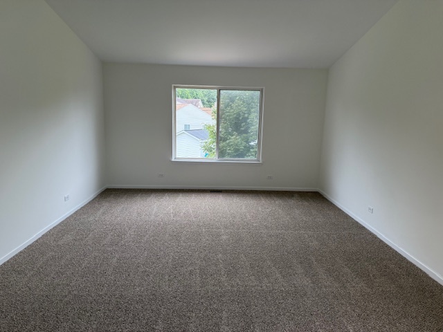 782 Cameron Drive, Antioch, IL 60002