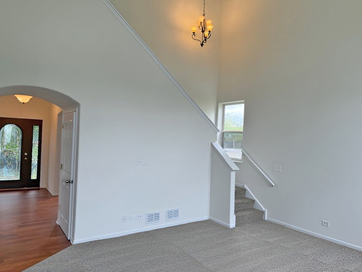 782 Cameron Drive, Antioch, IL 60002