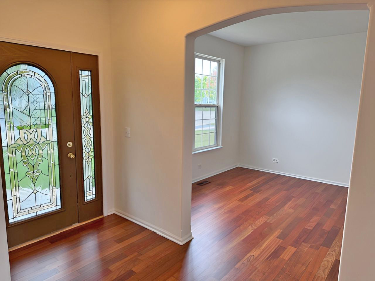 782 Cameron Drive, Antioch, IL 60002