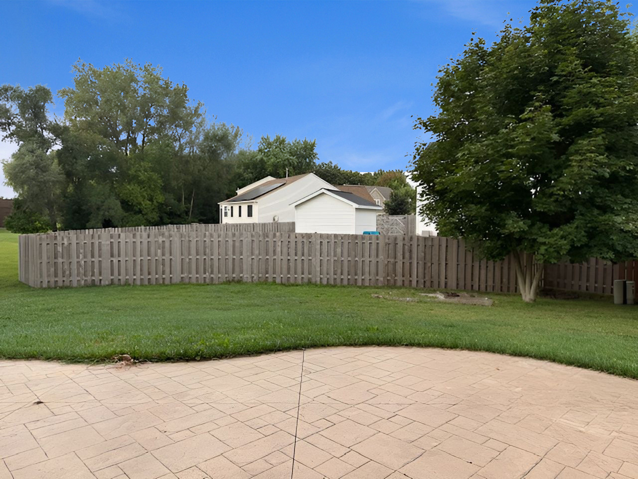 782 Cameron Drive, Antioch, IL 60002