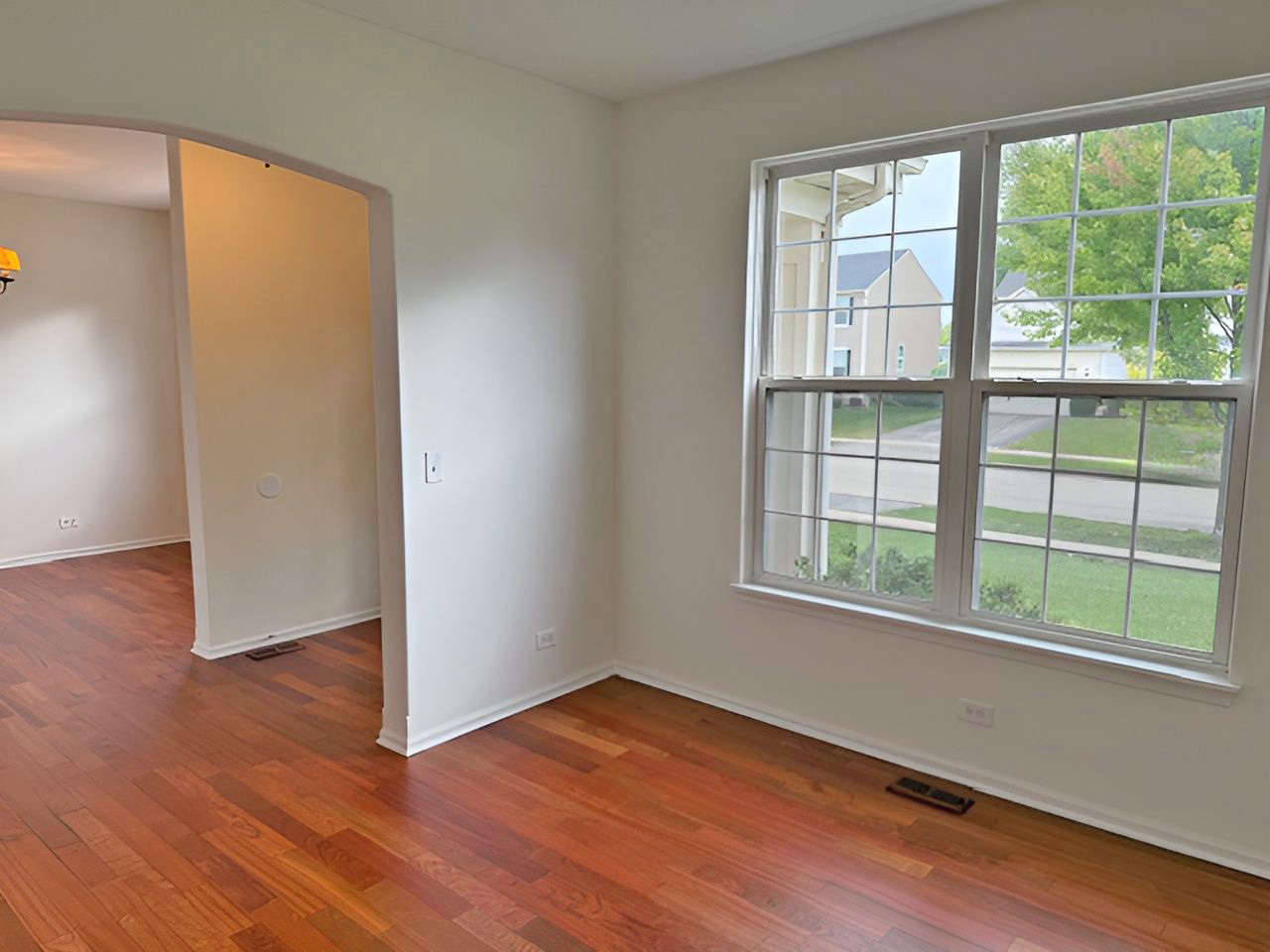 782 Cameron Drive, Antioch, IL 60002