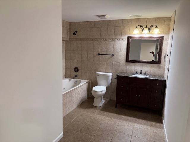 782 Cameron Drive, Antioch, IL 60002