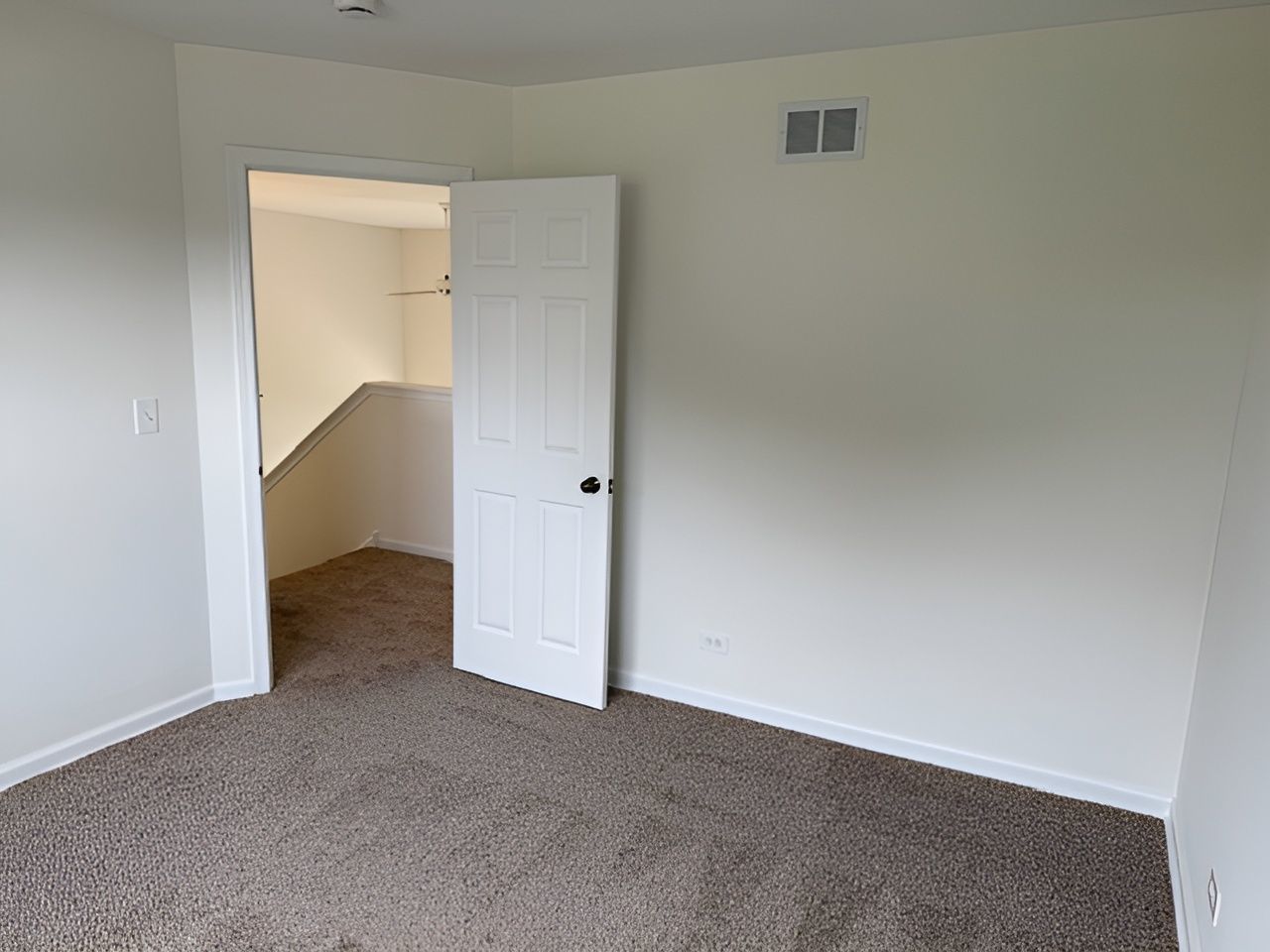 782 Cameron Drive, Antioch, IL 60002