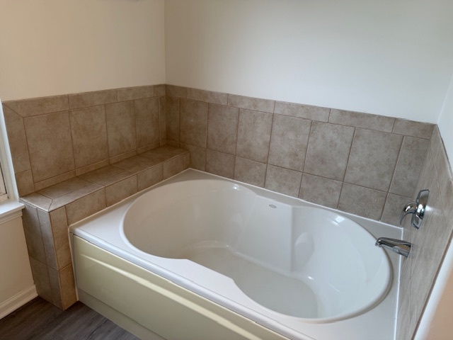 782 Cameron Drive, Antioch, IL 60002