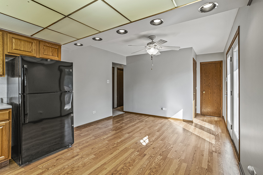 808 COVE Avenue, Lockport, IL 60441