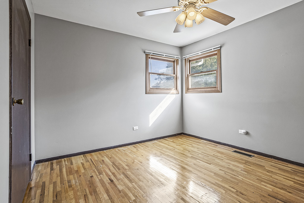 808 COVE Avenue, Lockport, IL 60441