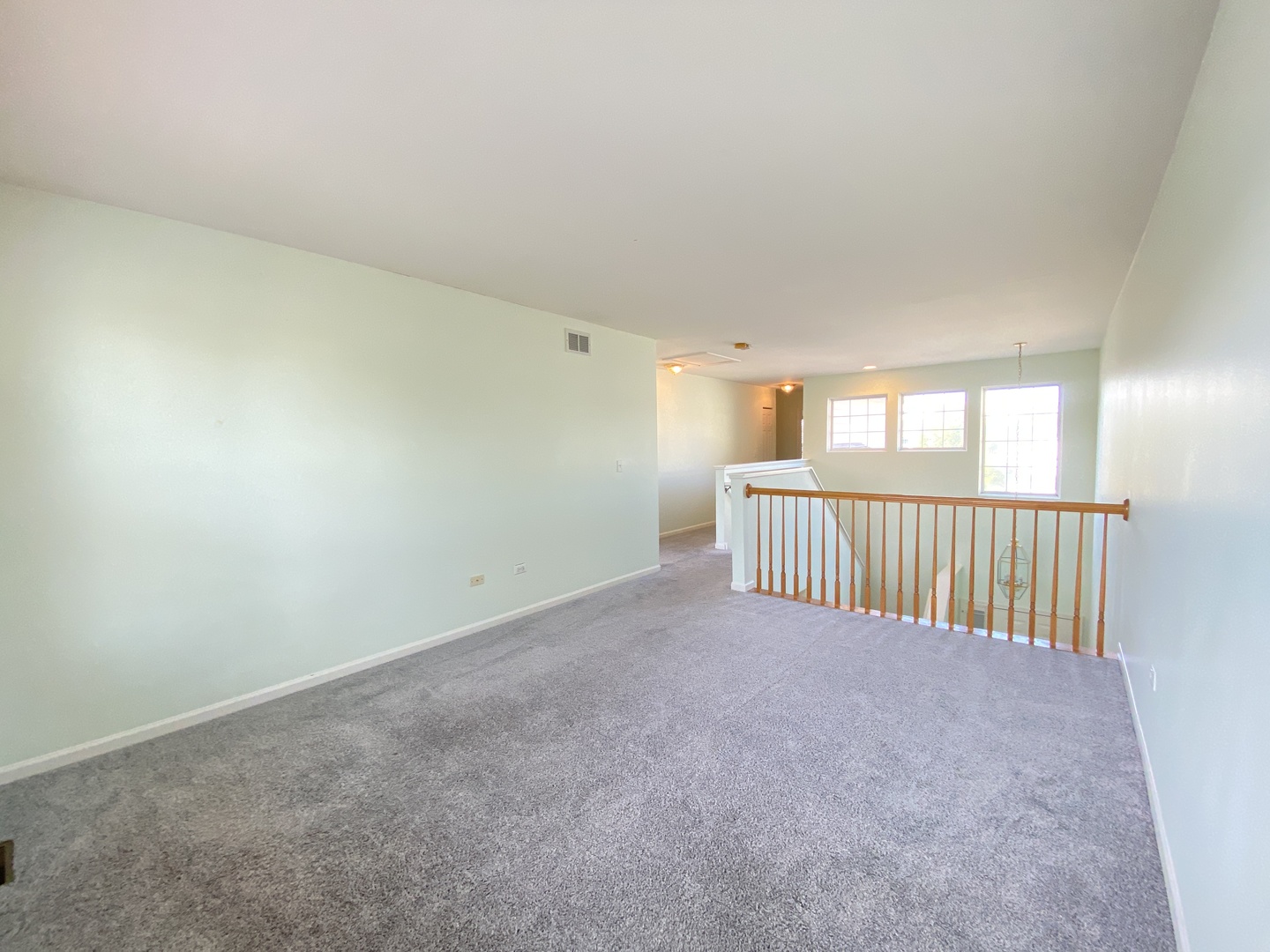 1659 S Candlestick Way, Waukegan, IL 60085