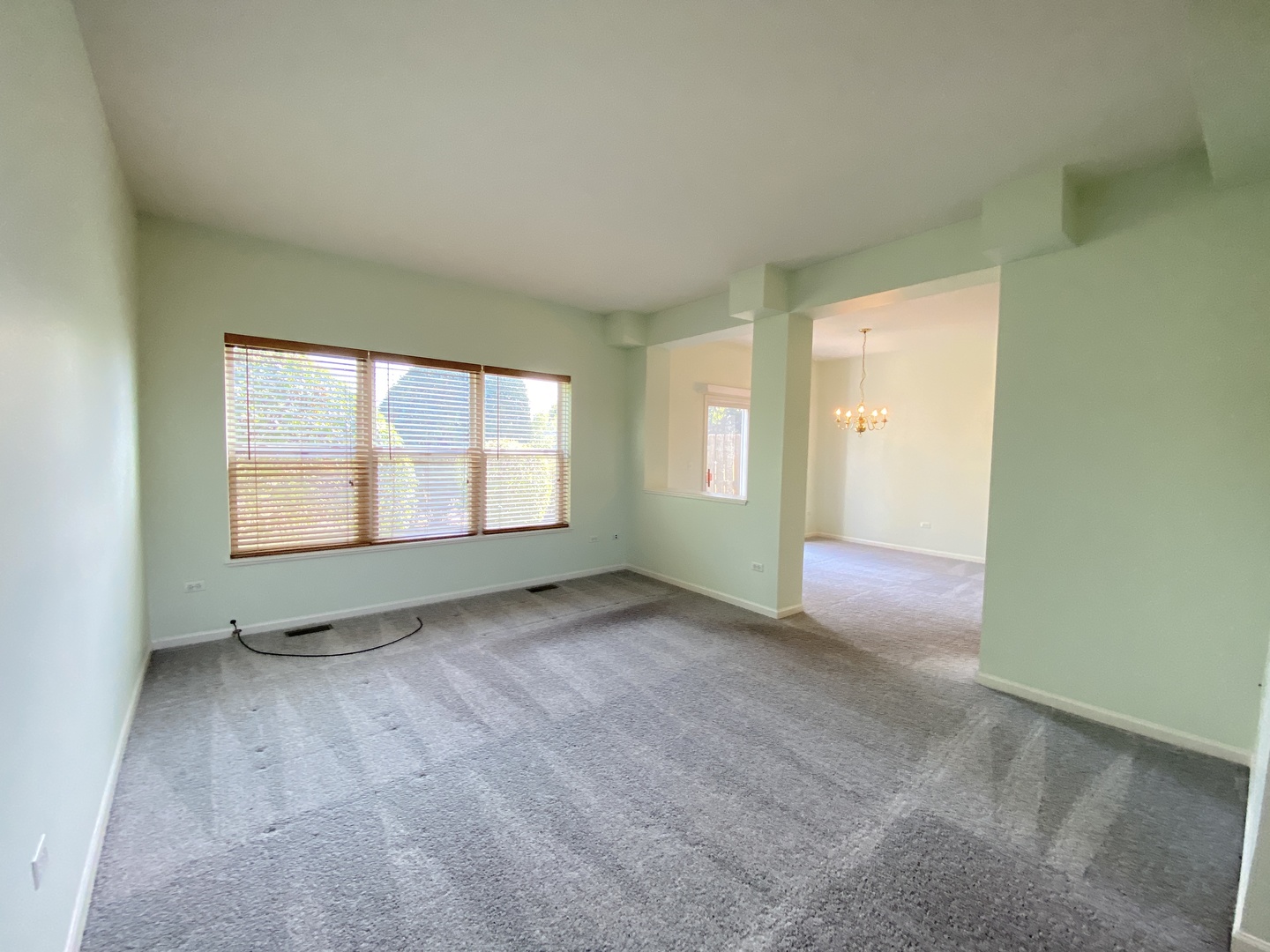 1659 S Candlestick Way, Waukegan, IL 60085