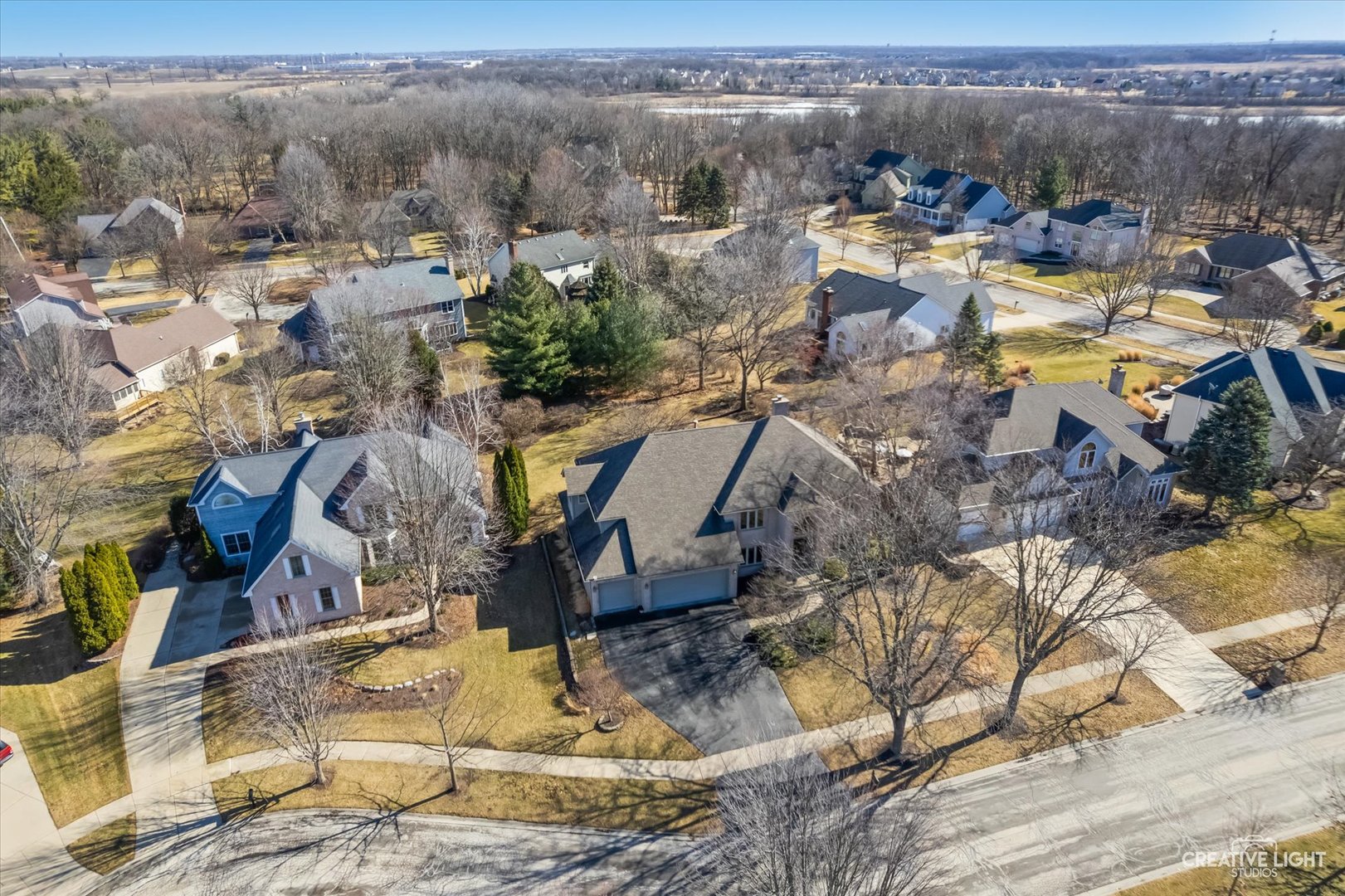 982 Jennifer Court, Sugar Grove, IL 60554