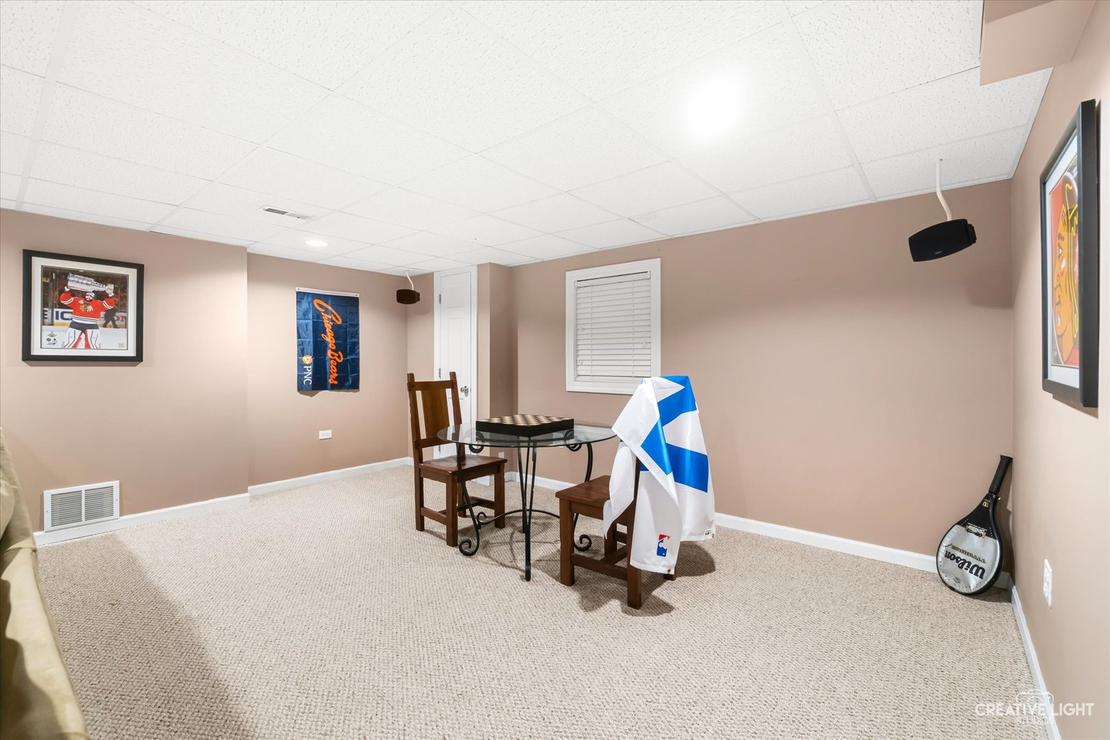 982 Jennifer Court, Sugar Grove, IL 60554