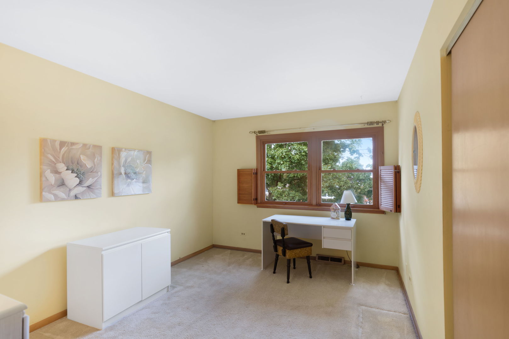 147 Lance Drive, Des Plaines, IL 60016